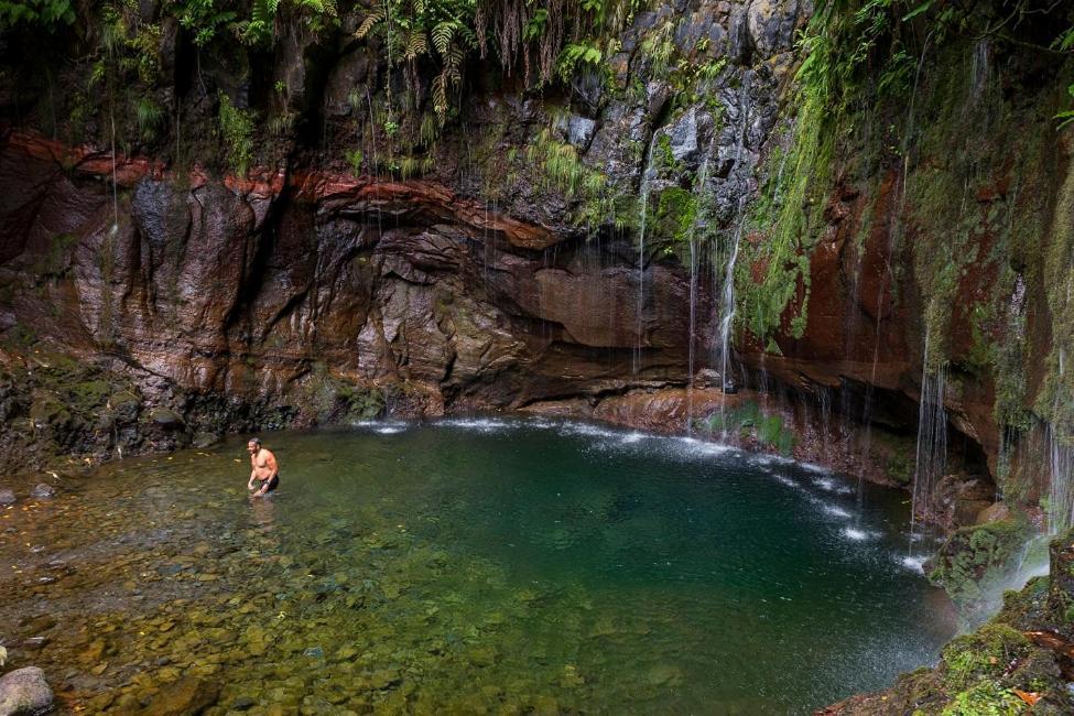 São Vicente Moradia Ponte De Pedraヴィラ エクステリア 写真